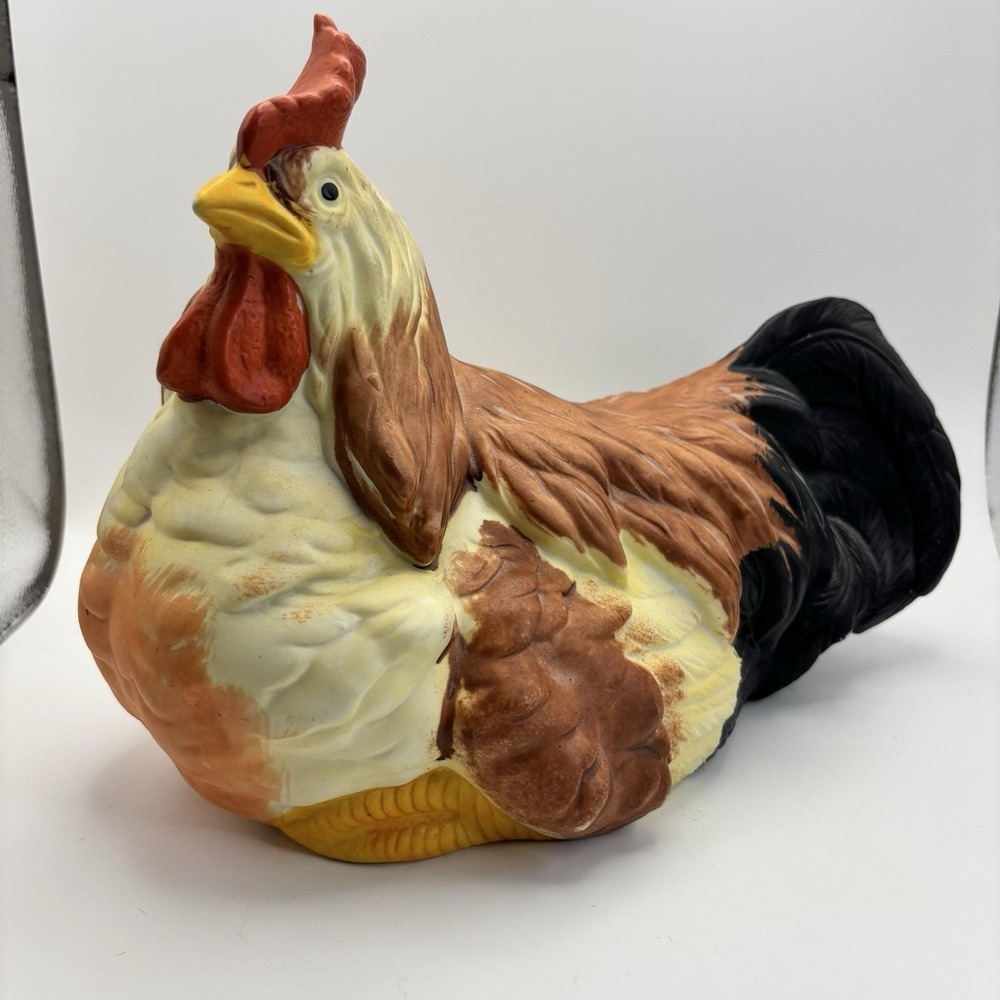 Life Sized Decorative Rooster Statue Home Décor Farm Animal Hand Painted Vintage
